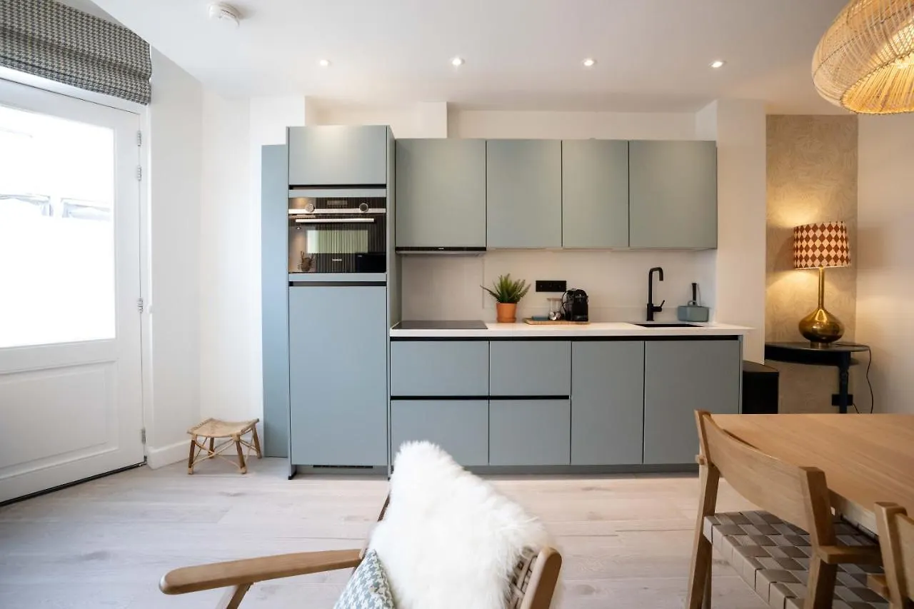 Modern Two Bedroom Apartment Close To The Beach Haag Lejlighedshotel